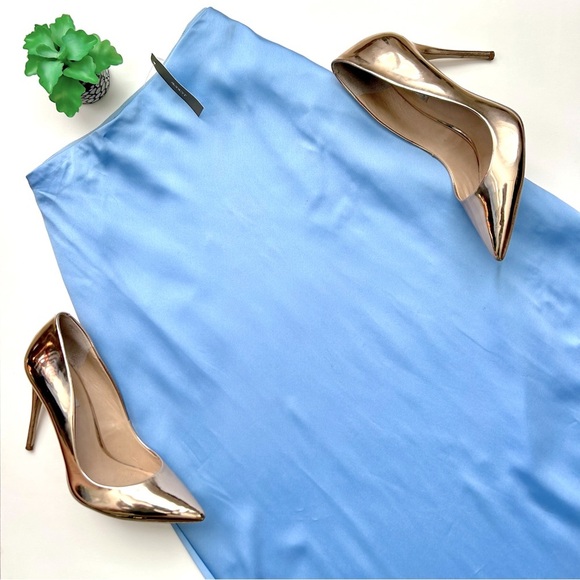 J Crew Gwyneth Slip Skirt Light Baby Blue Satin Midi Pull-On Size Large L NWT - Picture 2 of 13